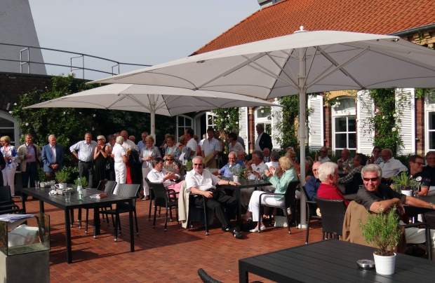 Beste Stimmung auf der Terrasse des G&CC Elfrather Mühle 